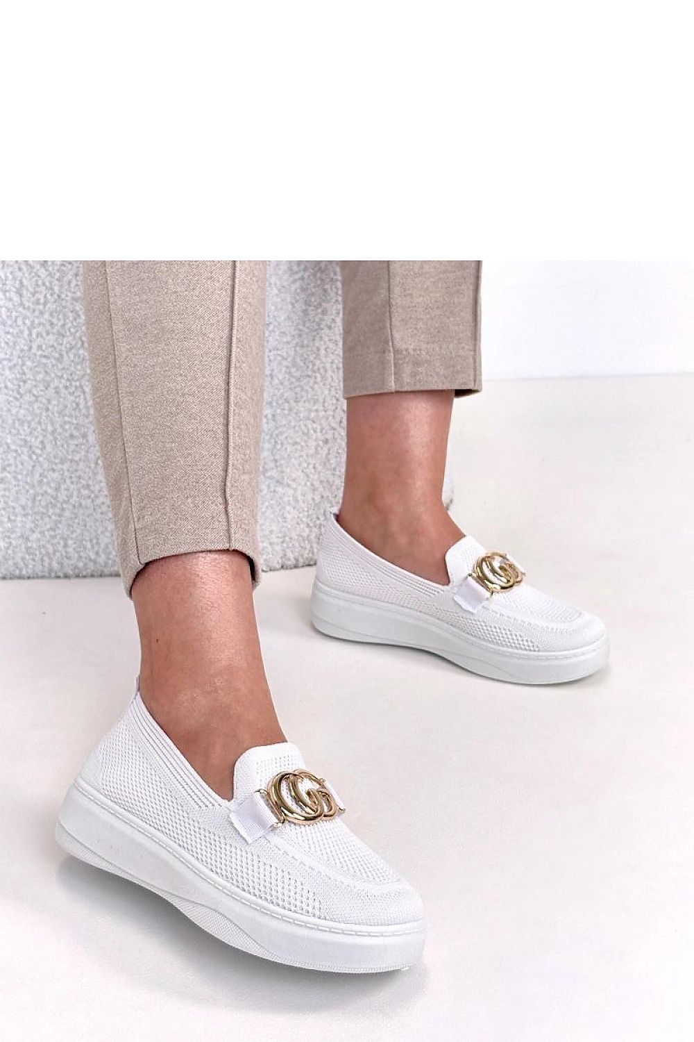 Baskets model 224574 Solea