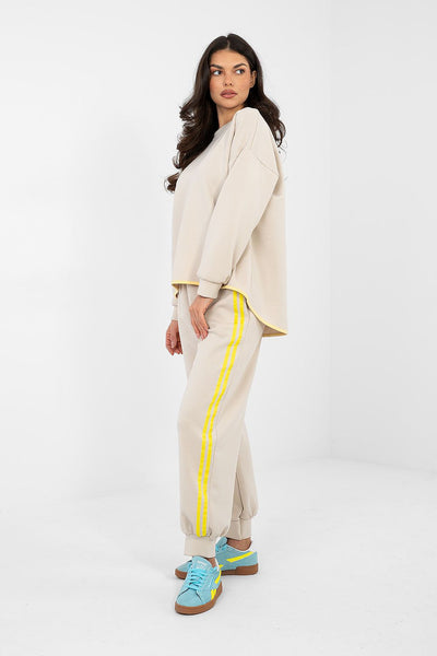  L`ensemble model 224614 Rue Paris 