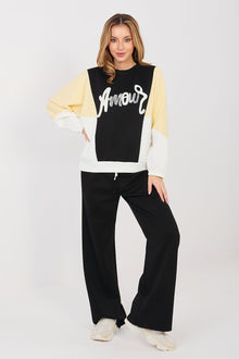  L`ensemble model 224784 Rue Paris 