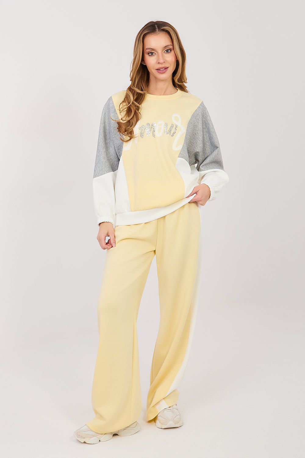 L`ensemble model 224784 Rue Paris