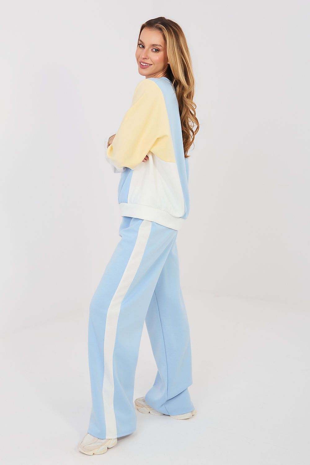 L`ensemble model 224784 Rue Paris