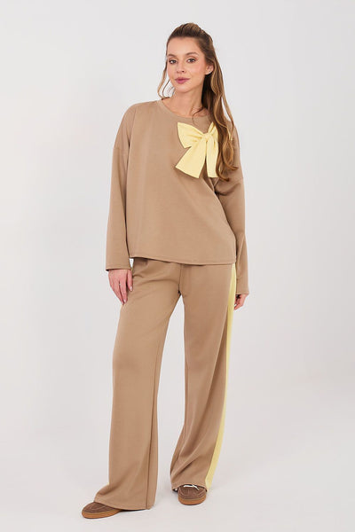  L`ensemble model 224799 Rue Paris 