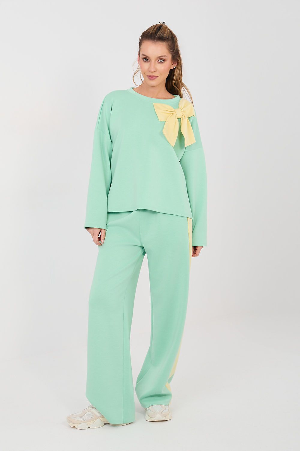 L`ensemble model 224796 Rue Paris