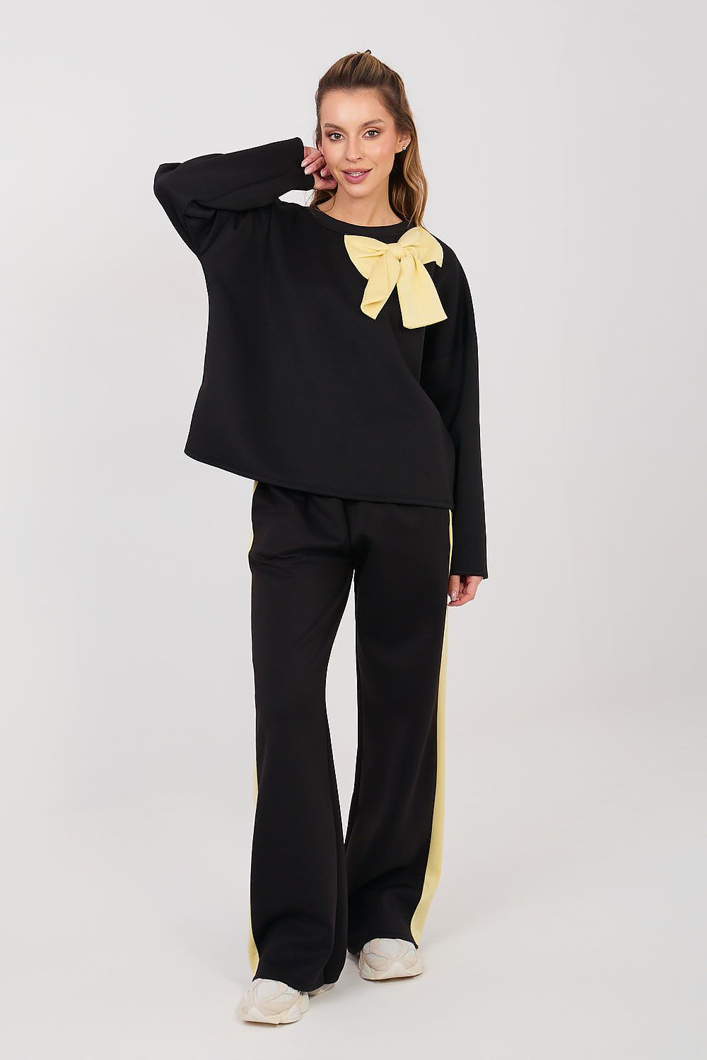 L`ensemble model 224796 Rue Paris