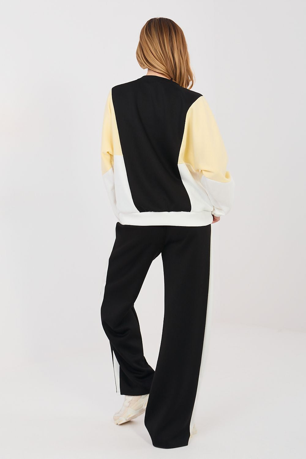 L`ensemble model 224784 Rue Paris