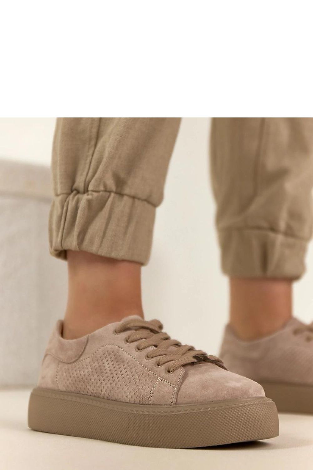 Baskets à plateforme model 224957 Solea