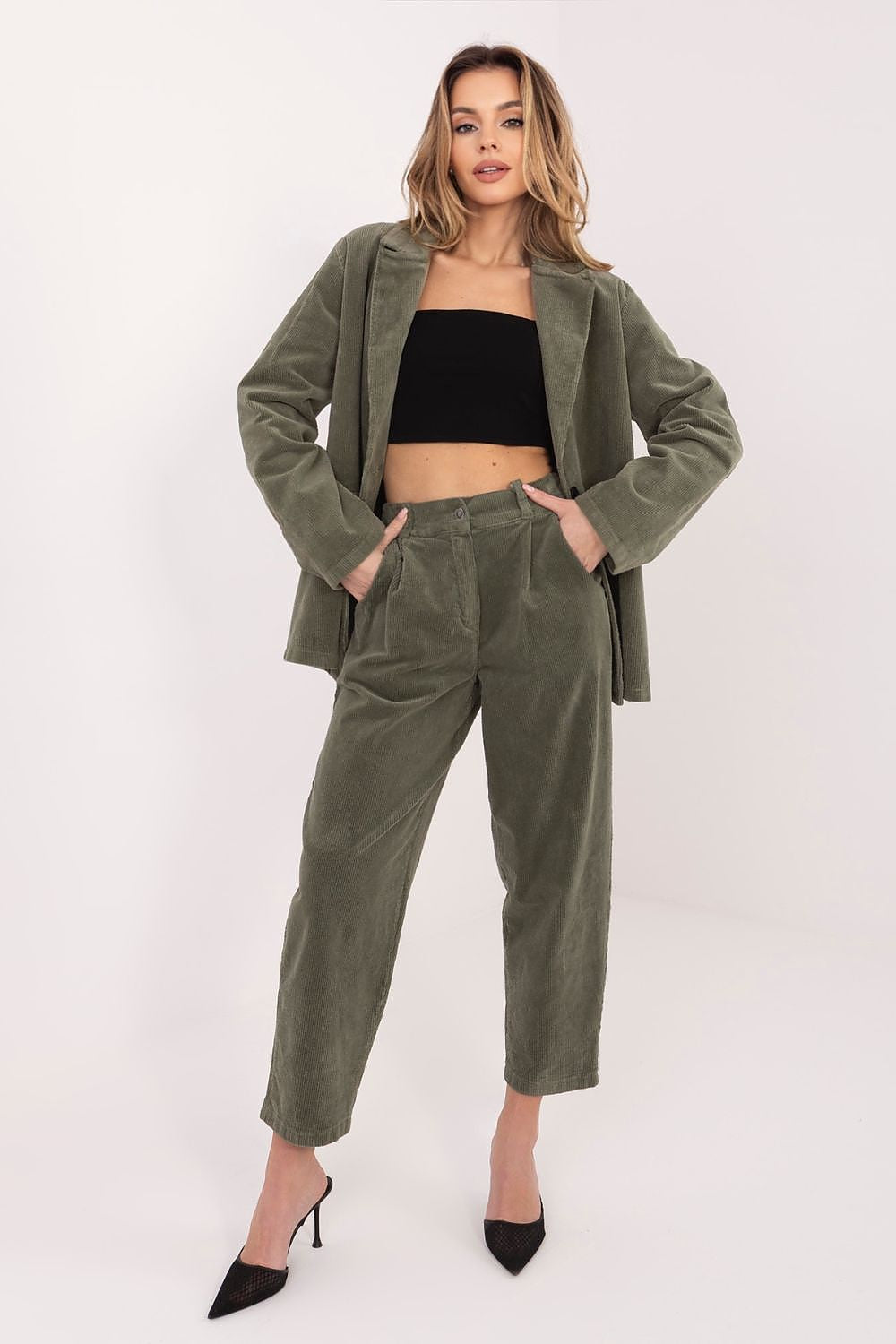 Pantalon en velours côtelé model 224997 Rue Paris