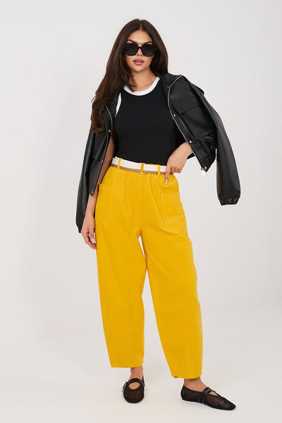  Pantalon en velours côtelé model 225096 Rue Paris 