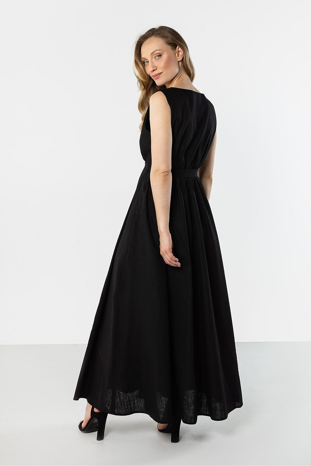 Robe de jour model 225302 awama