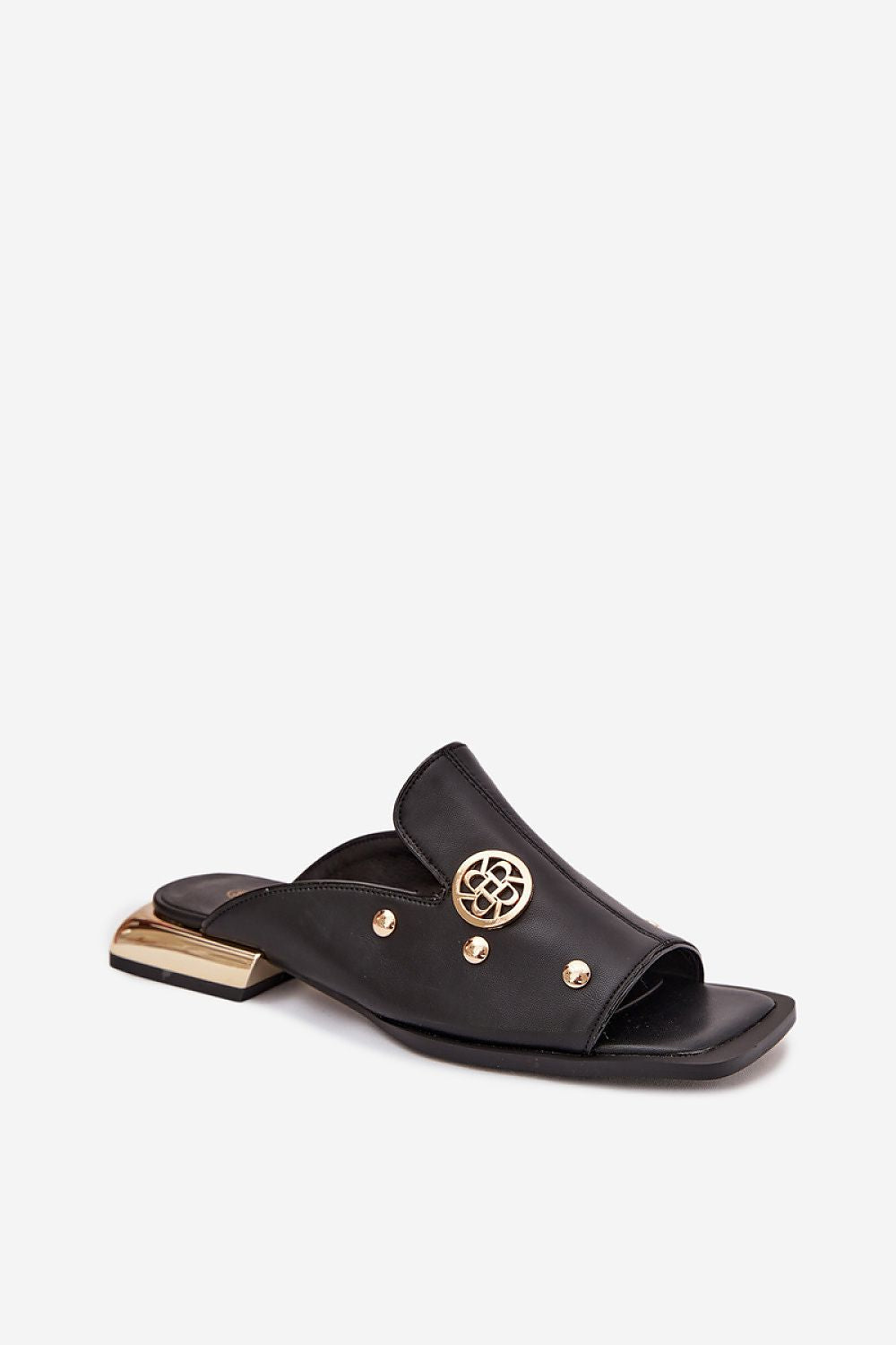 Clacquettes model 225353 Step in style