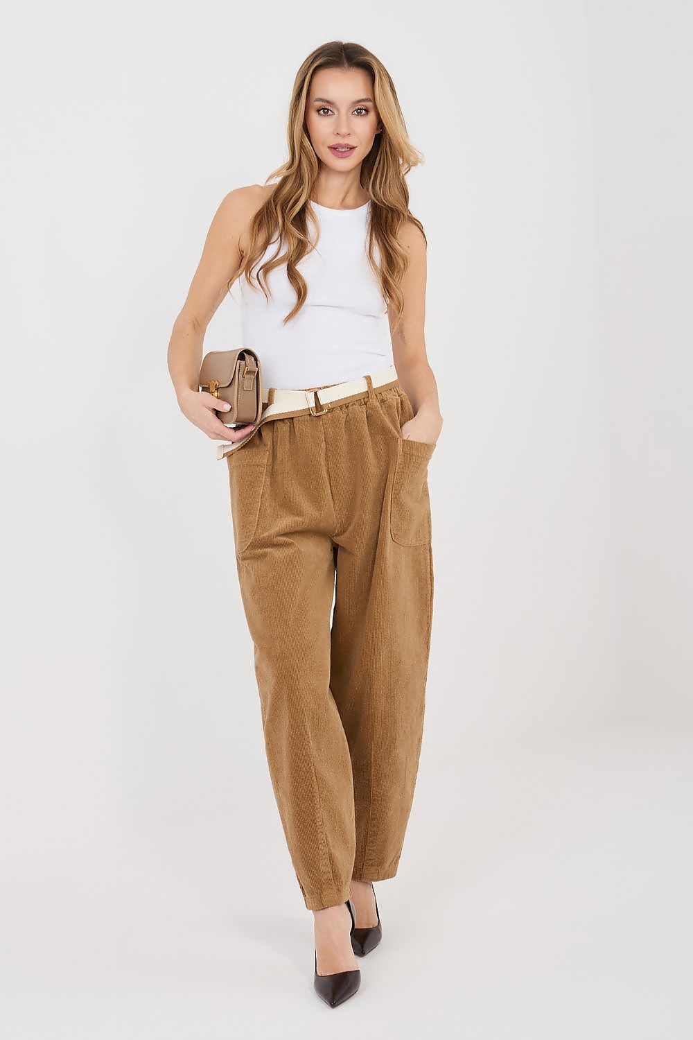 Pantalon en velours côtelé model 225094 Rue Paris