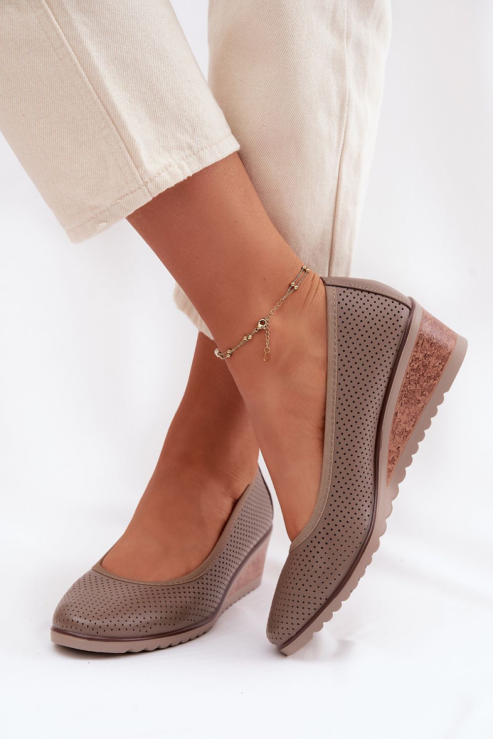 Chaussures basses &agrave; cothurnes model 226087 Step in style
