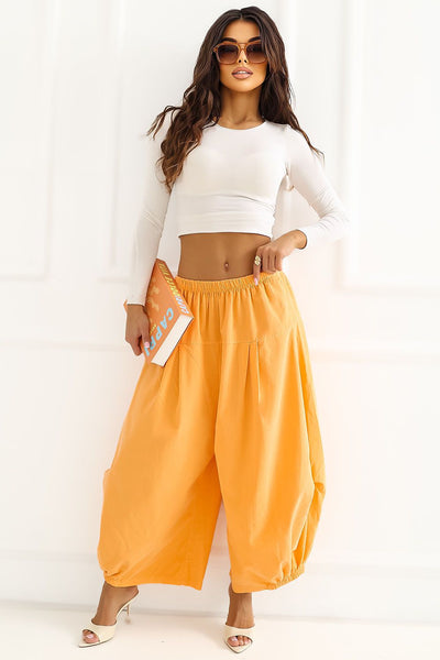  Pantalon en velours côtelé model 226454 Italy Moda 