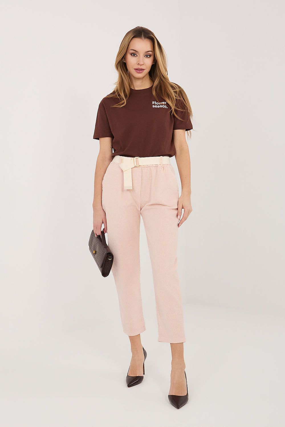 Pantalon en velours côtelé model 226478 Italy Moda