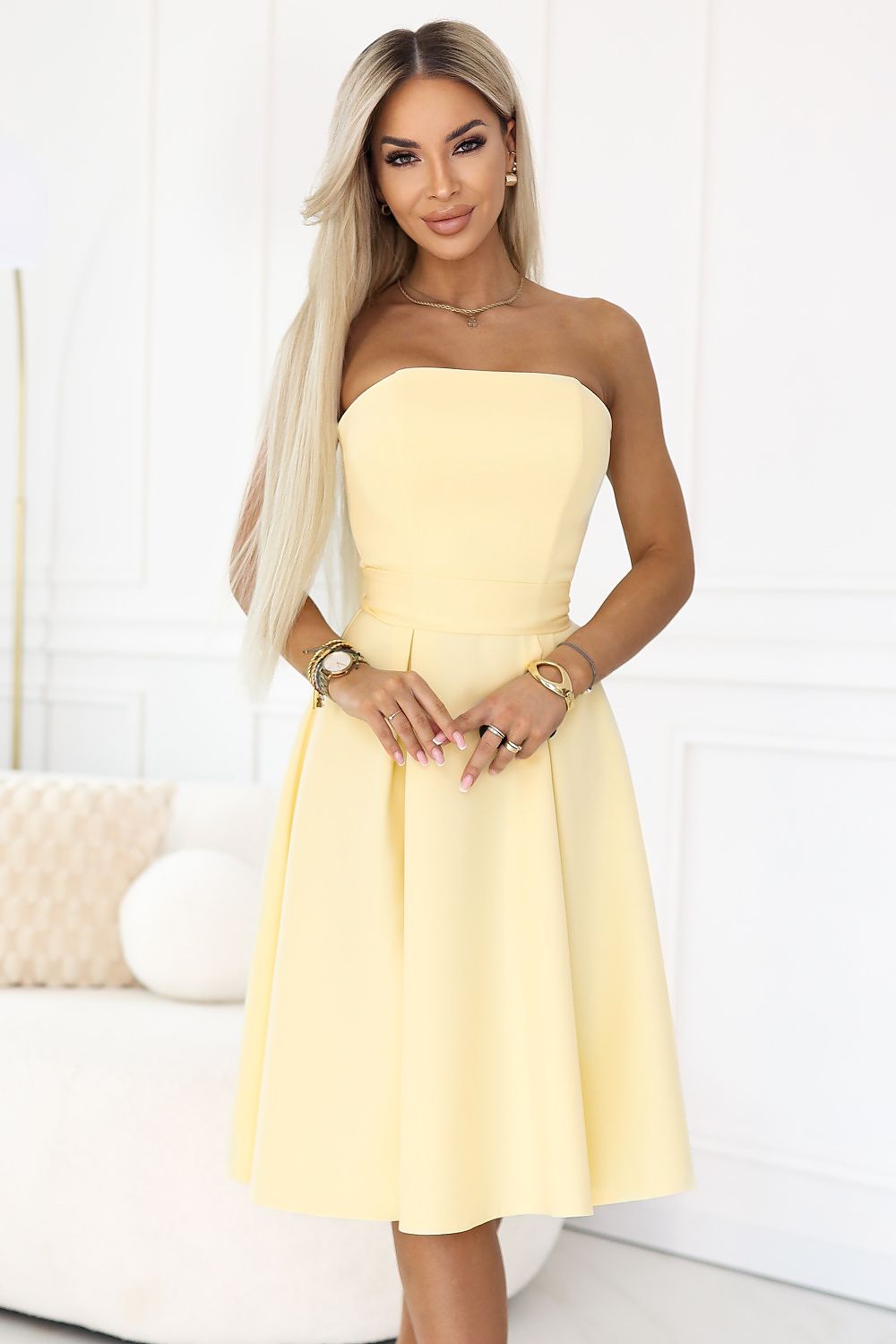 Robe de cocktail model 220667 Numoco