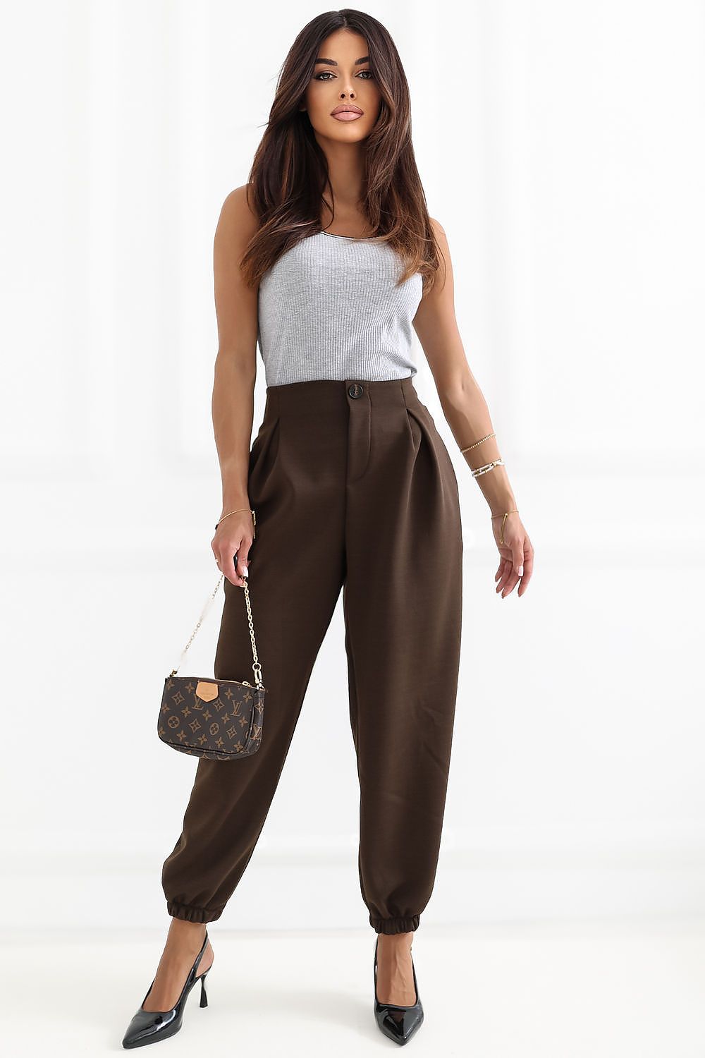 Top model 228342 Rue Paris