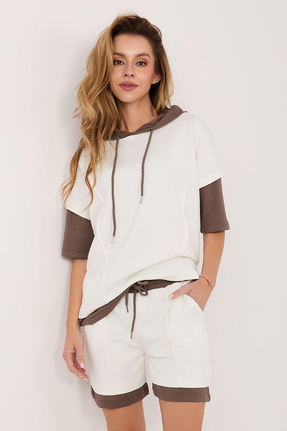 L`ensemble model 228348 Rue Paris