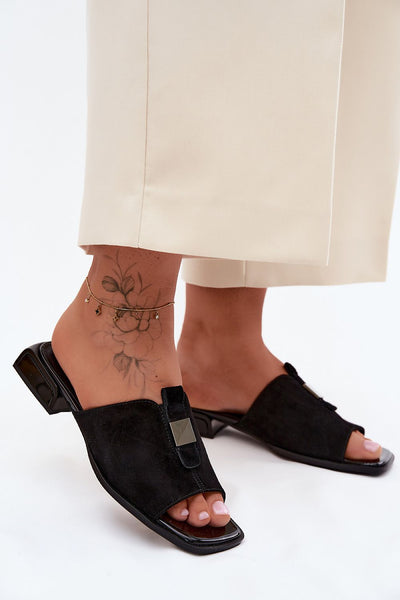  Clacquettes model 228382 Step in style 