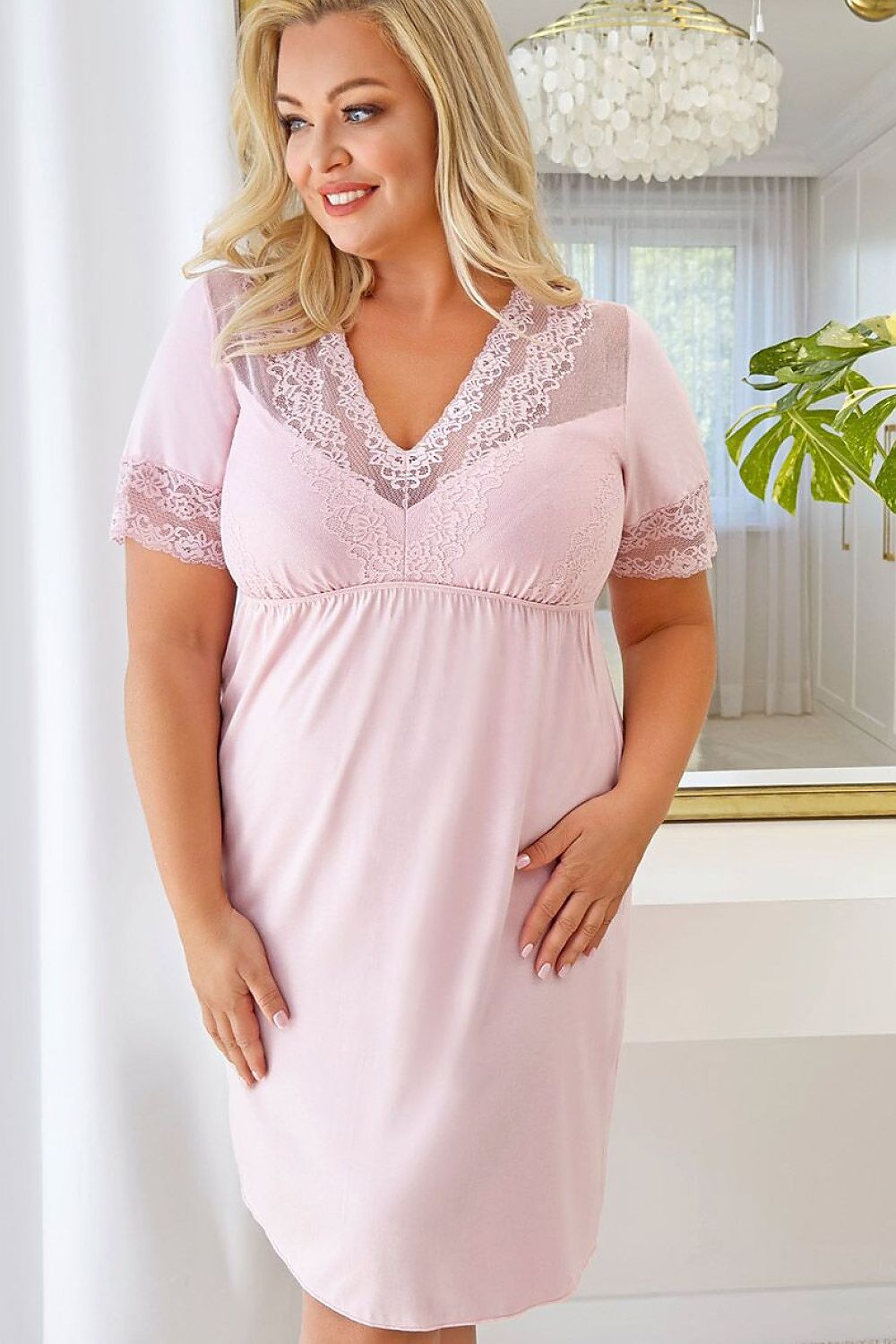 Chemise de nuit Plus Size model 228602 Donna