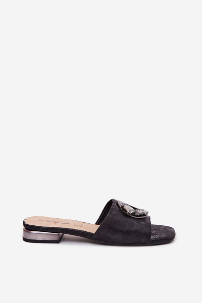  Clacquettes model 229730 Step in style 