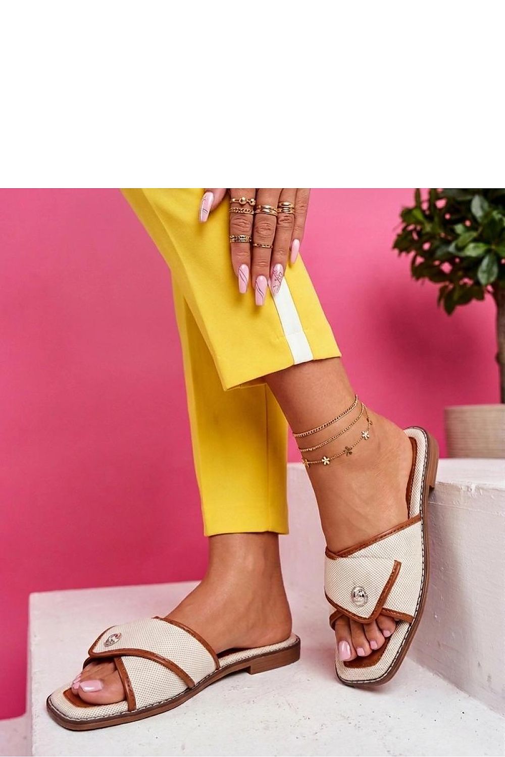 Clacquettes model 229798 Solea