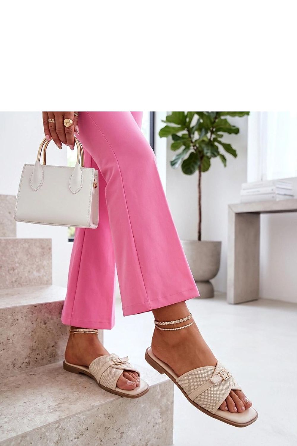 Clacquettes model 229802 Solea