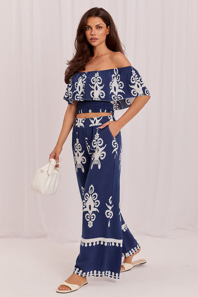  L`ensemble model 229819 Italy Moda 