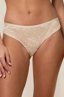  Culottes brésiliennes model 230325 Triumph 