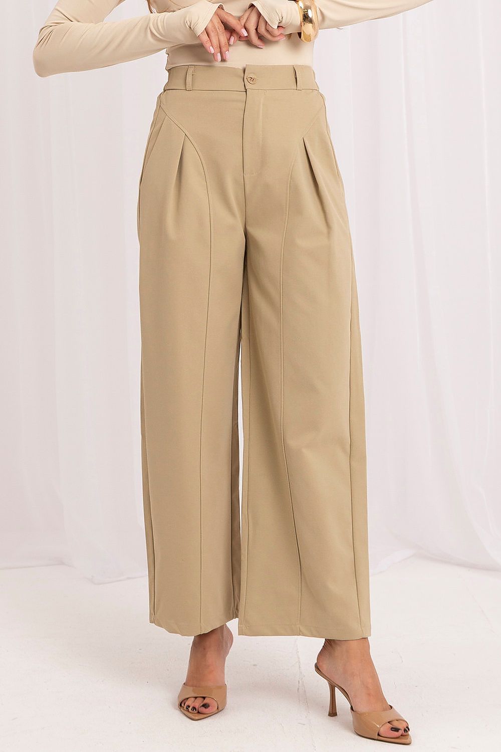 Kuloty model 230887 Italy Moda