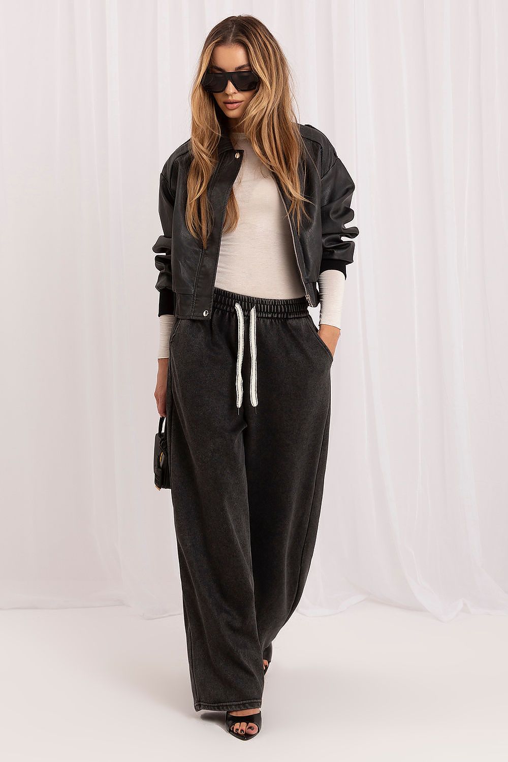 Pantalon survêtement model 230893 Italy Moda