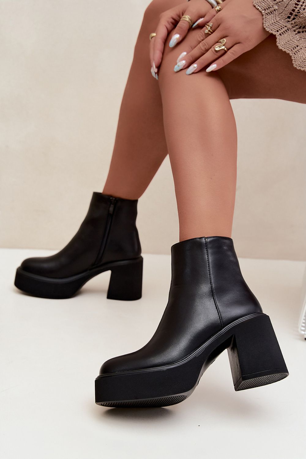 Bottes à plateforme model 230924 Step in style