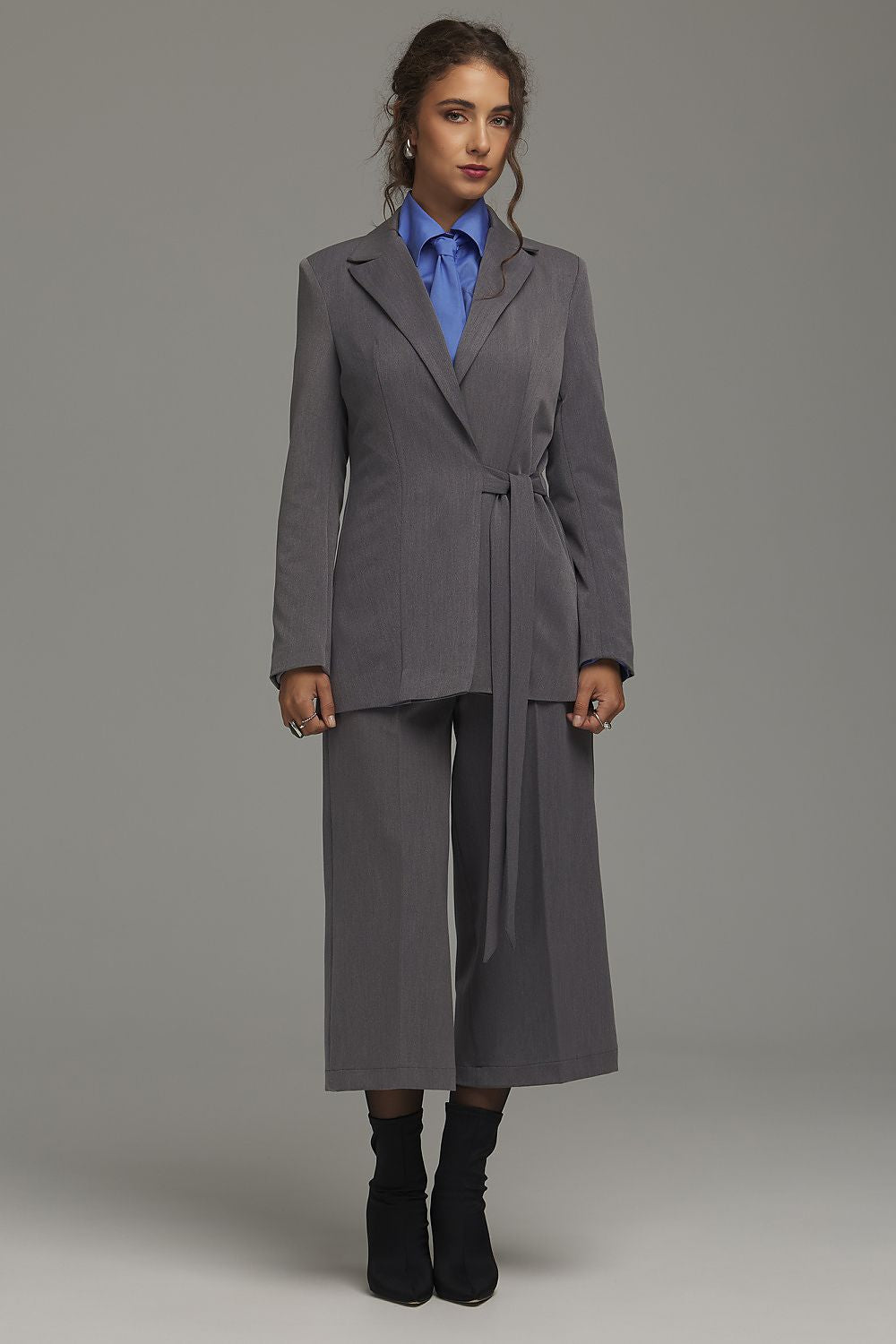 Blazer femme model 230979 Nife
