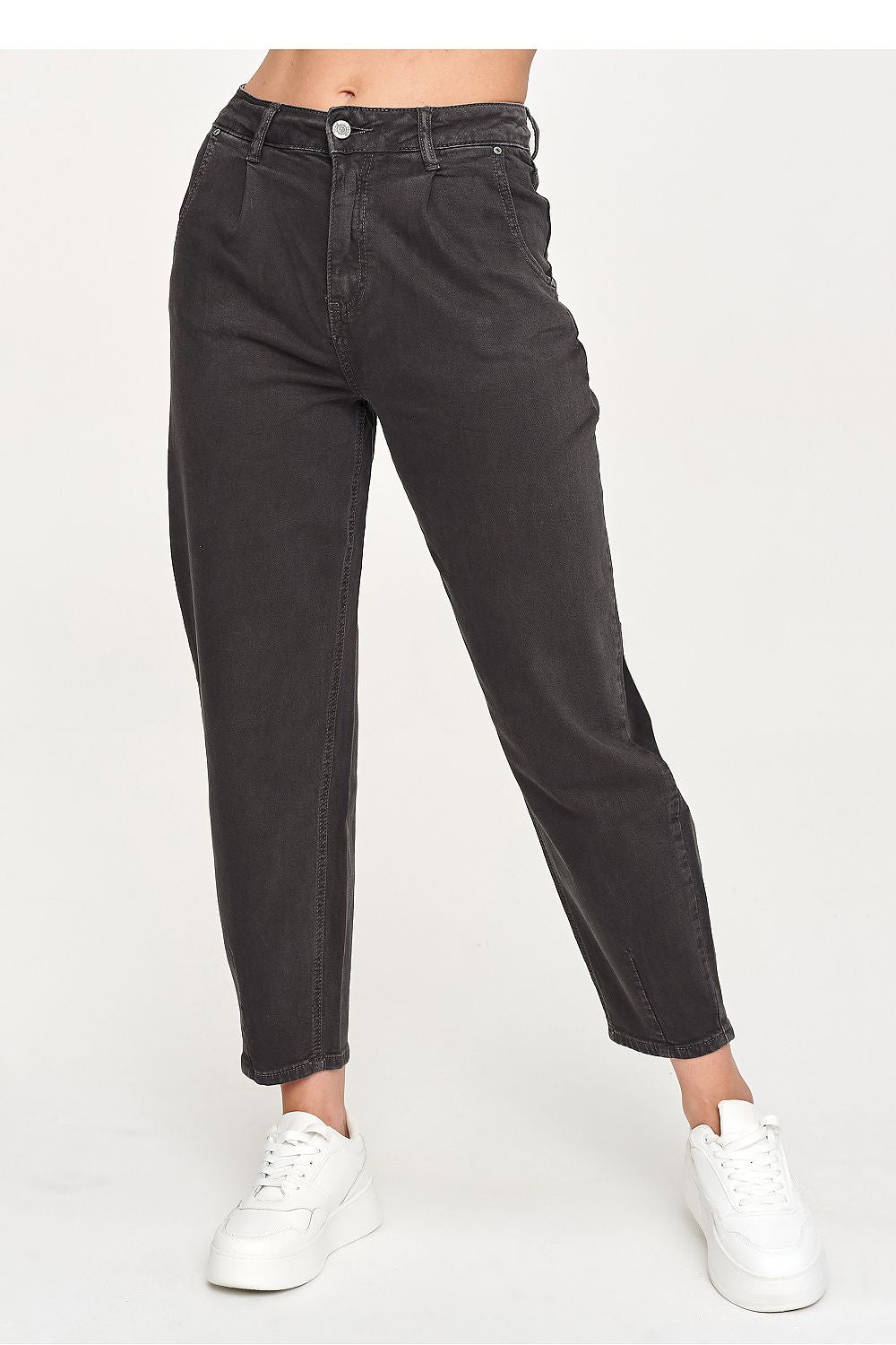 Jean model 231013 Makadamia