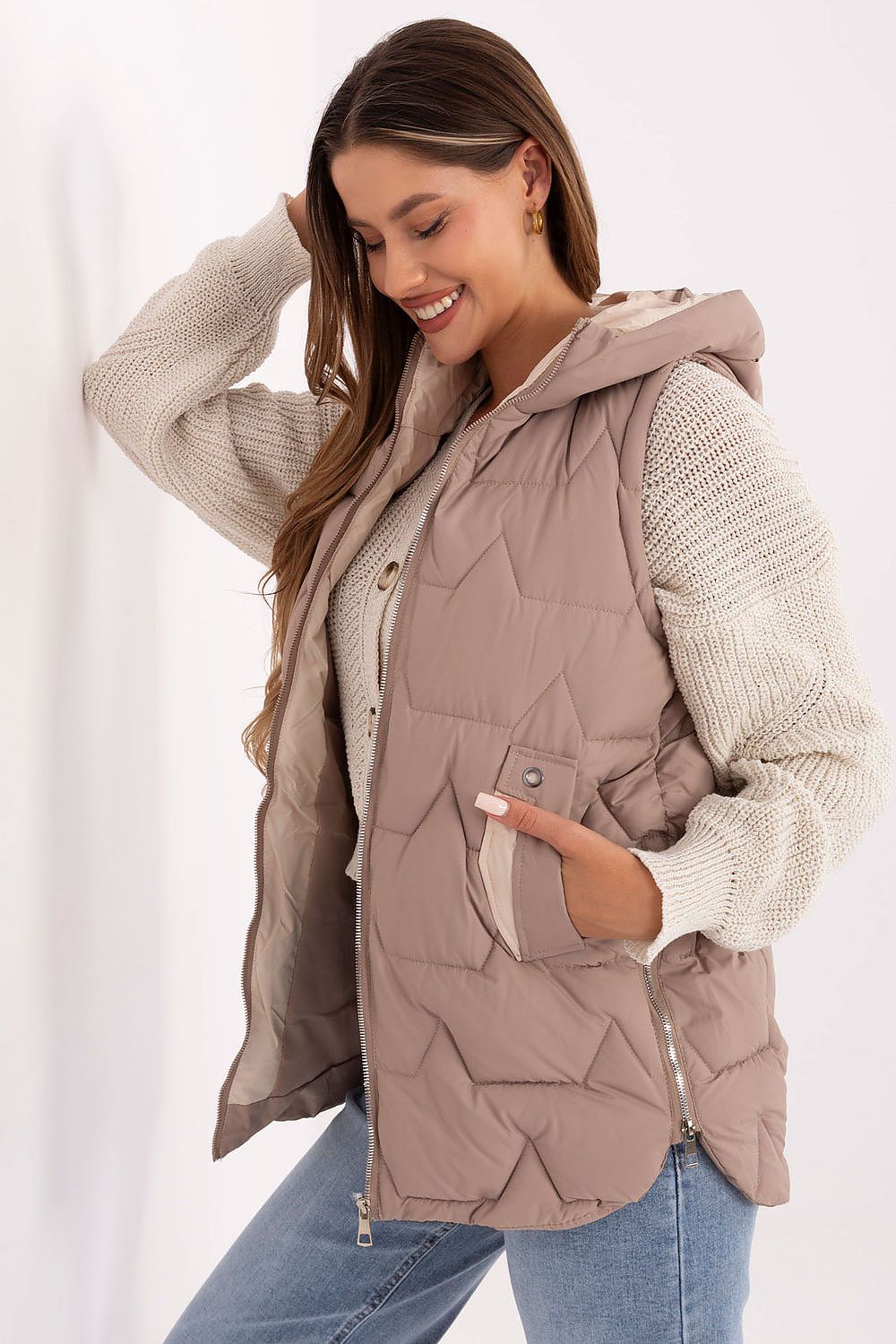 Gilet model 231131 Factory Price