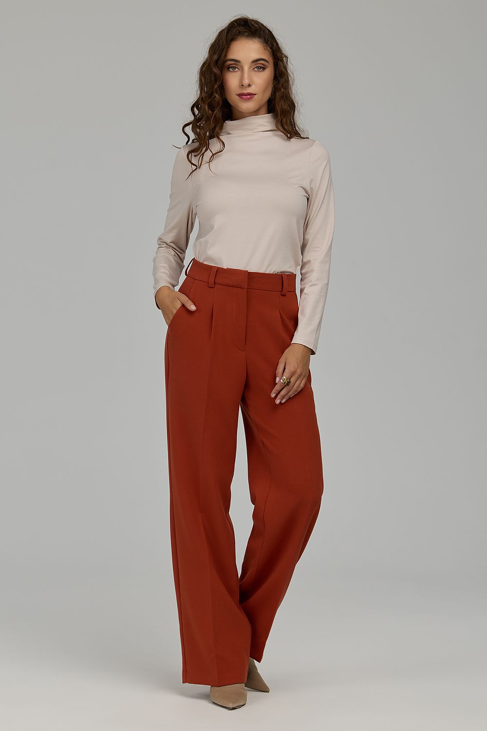 Pantalon femme model 230988 Nife