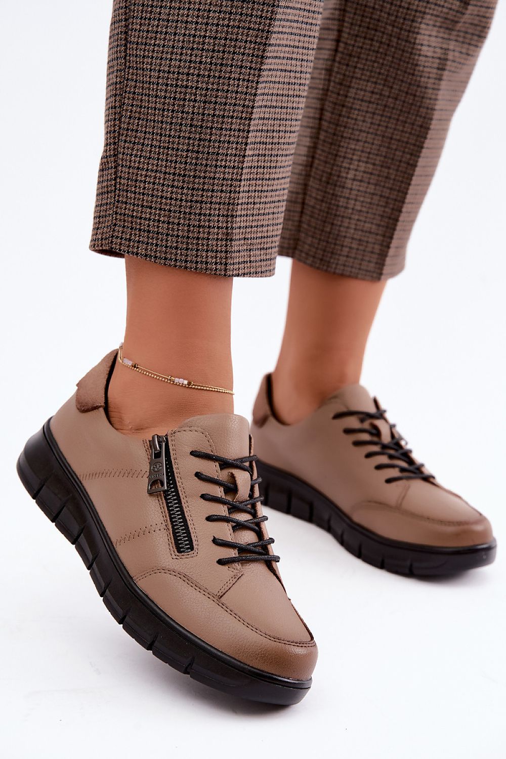  Chaussures Basses model 231652 Step in style 