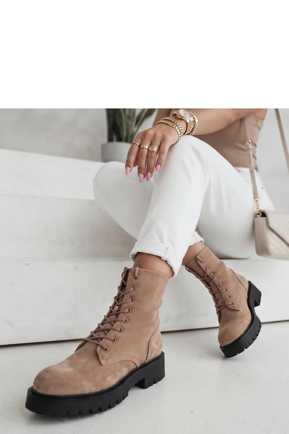  Bottes trappeur model 232156 Solea 