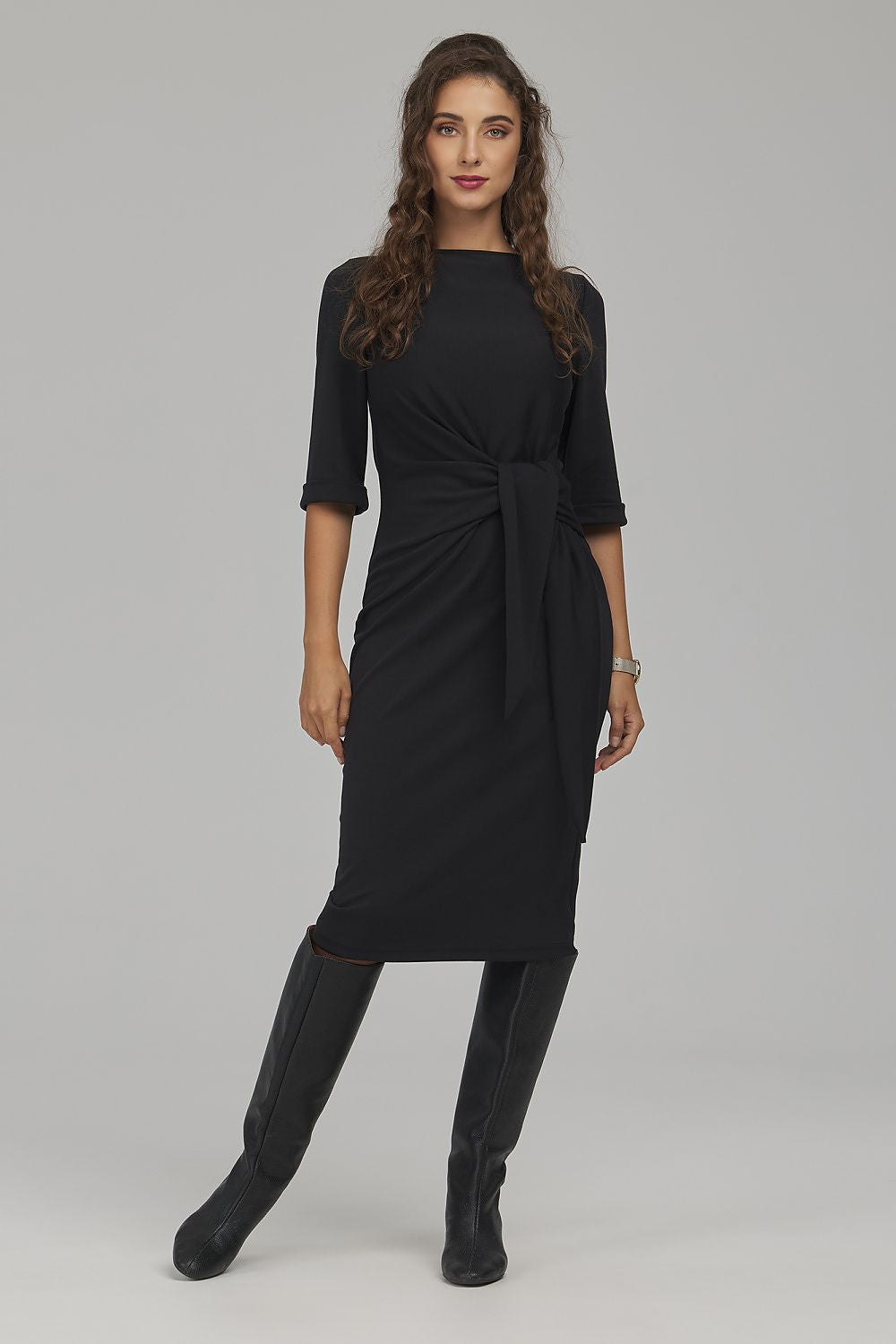  Robe de jour model 232499 Nife 