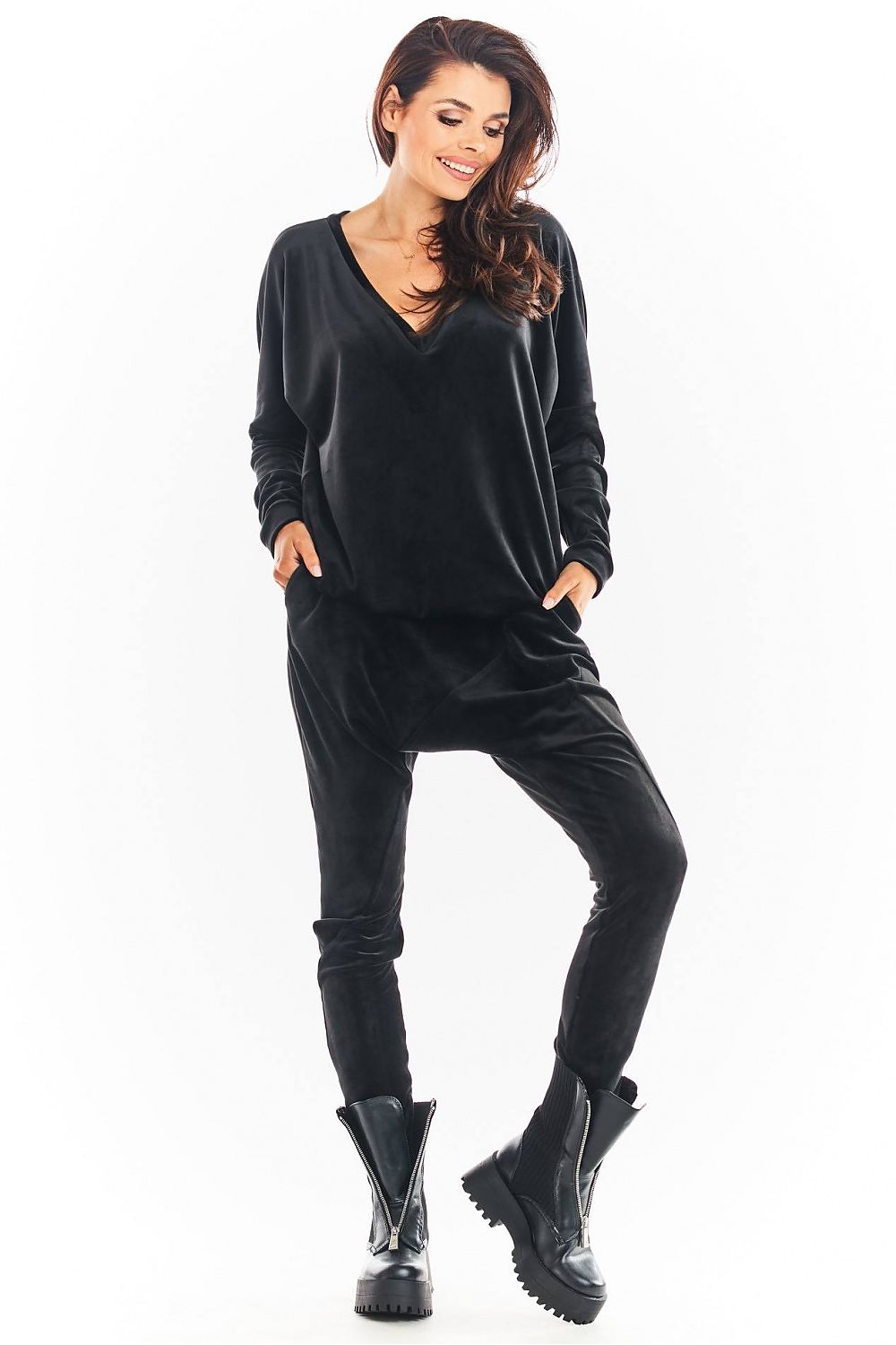  Pantalon survêtement model 149776 awama 