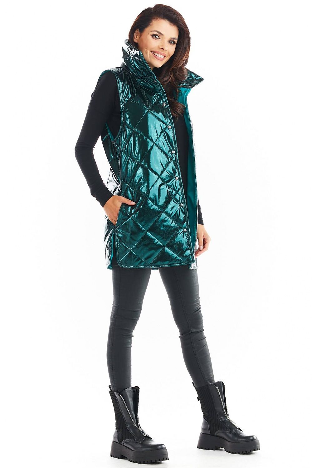 Gilet model 149796 awama