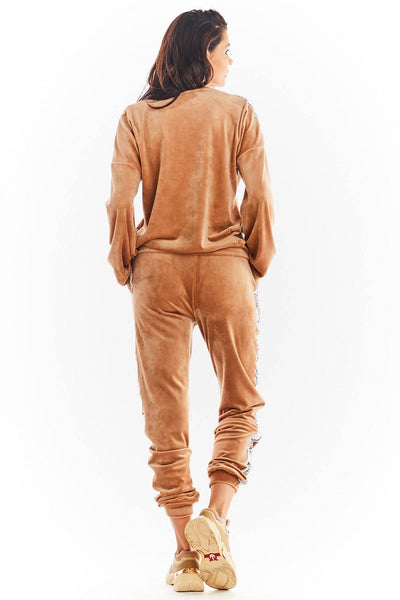  Pantalon survêtement model 149804 awama 