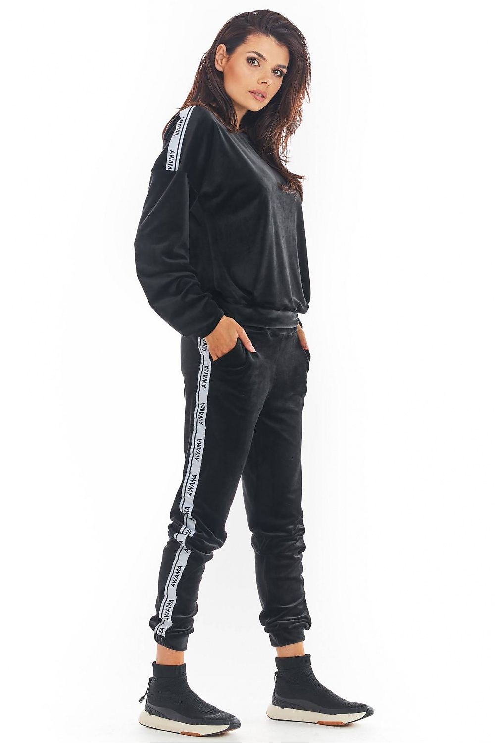 Pantalon survêtement model 149802 awama