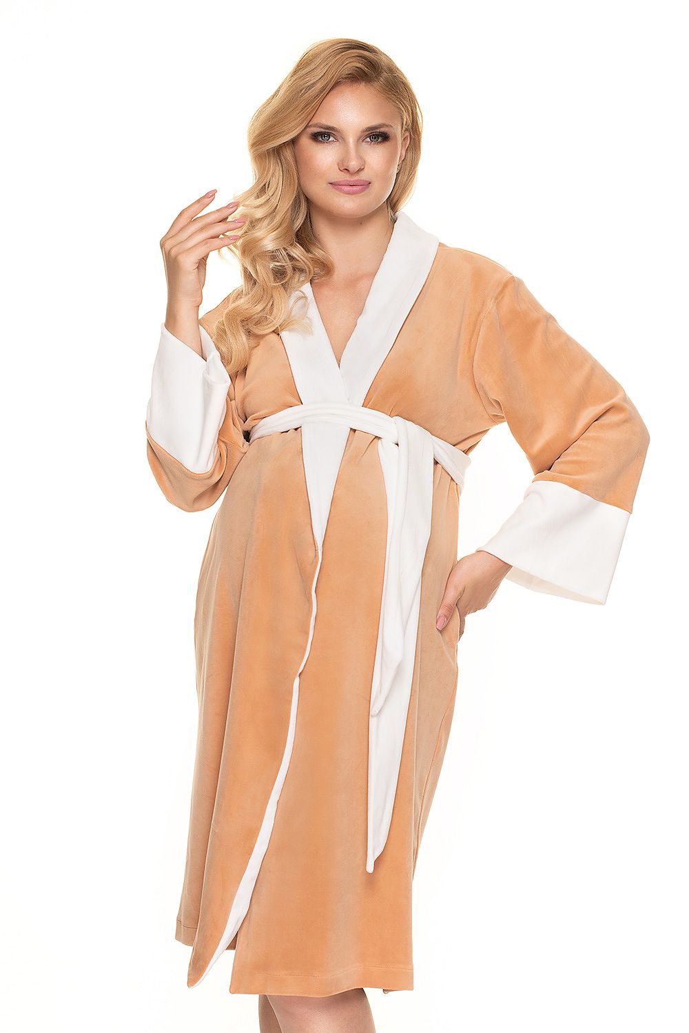 Peignoir model 157709 PeeKaBoo