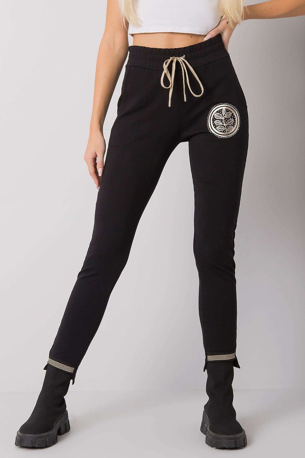  Pantalon survêtement model 159843 Relevance 