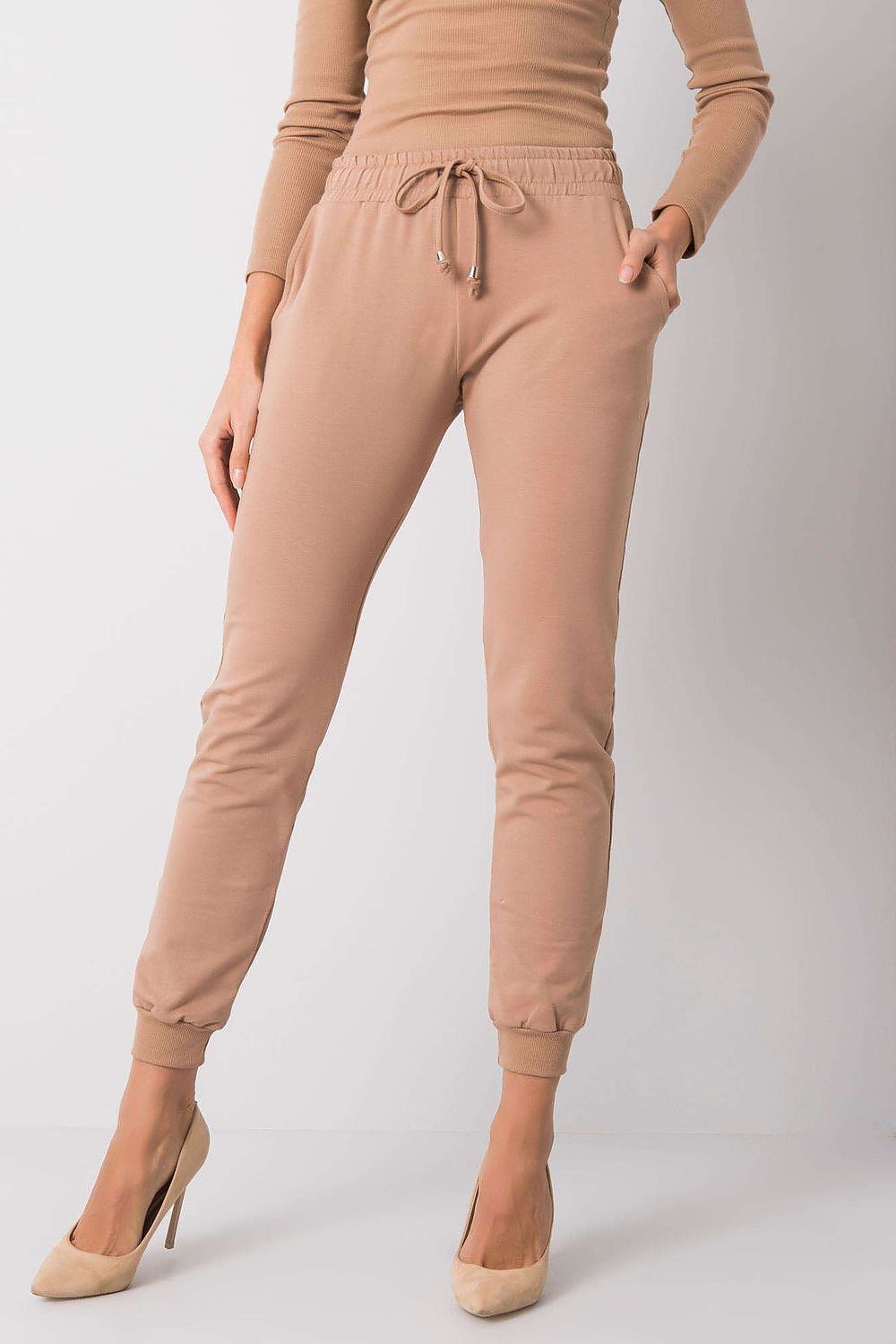  Pantalon survêtement model 161322 BFG 