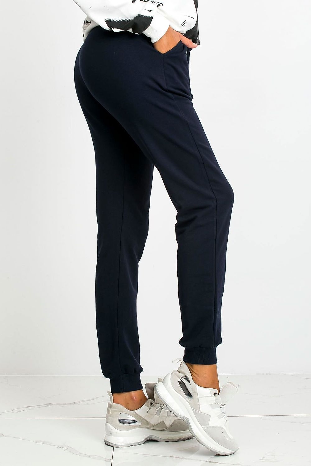 Pantalon survêtement model 161322 BFG