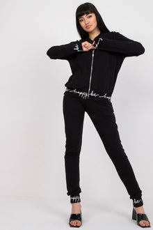  L`ensemble model 164812 Relevance 
