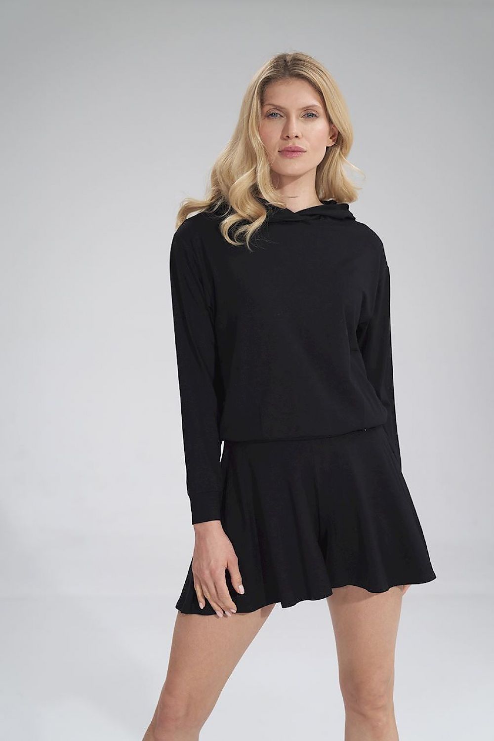 Shorts model 165344 Figl