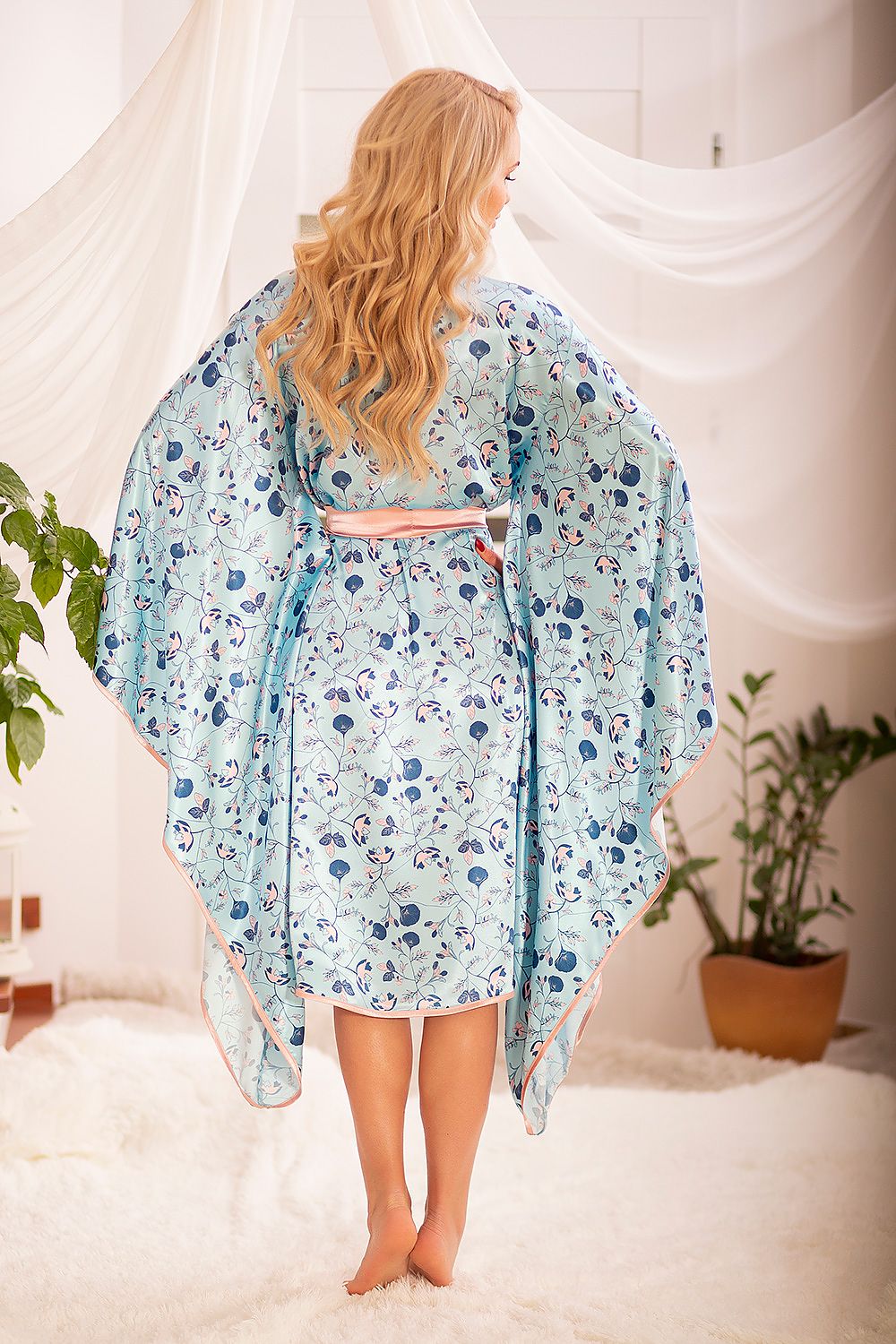Peignoir model 165921 Kalimo