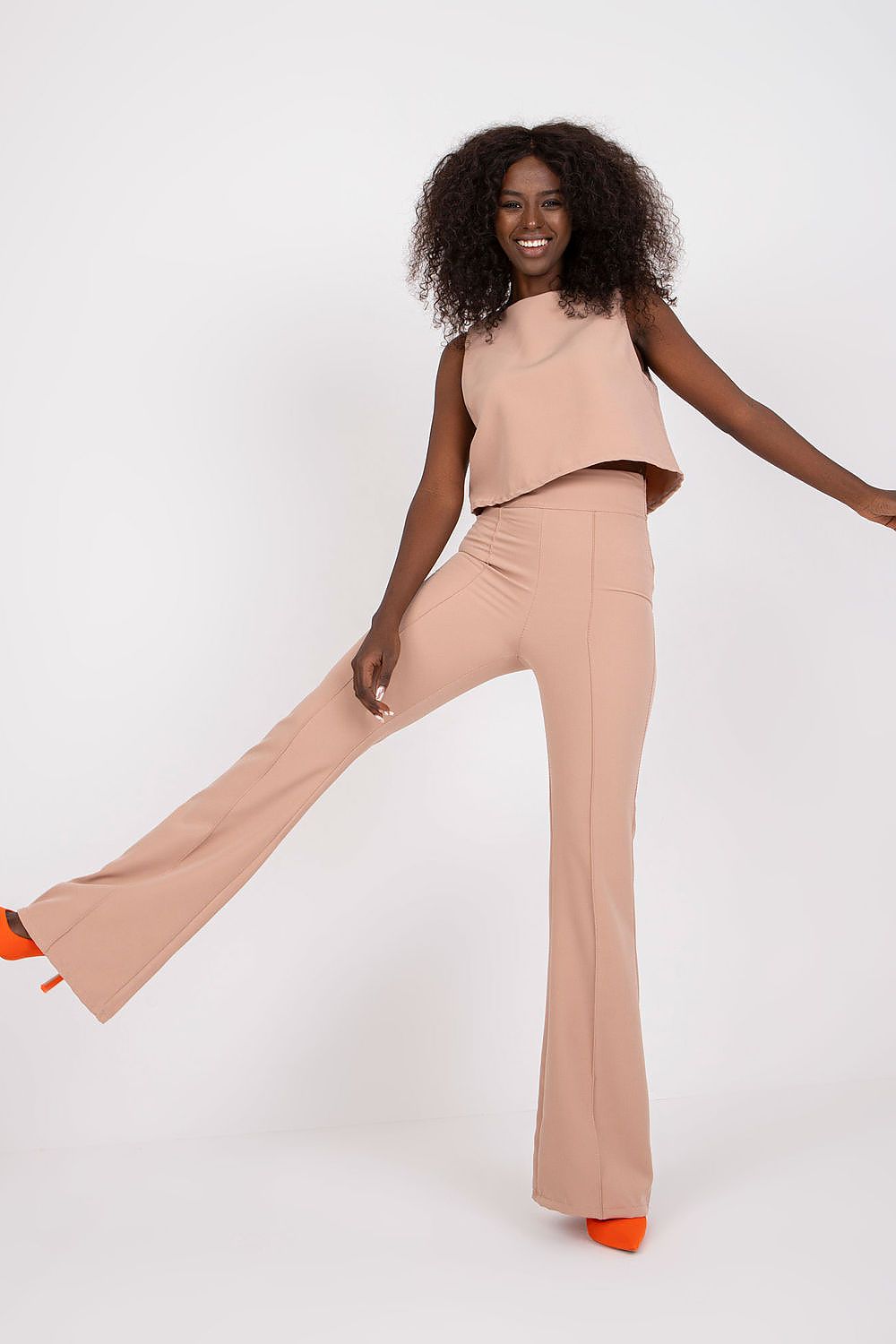 L`ensemble model 166312 Italy Moda